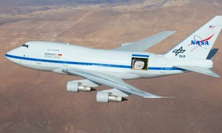 The Jet with a 17-ton telescope that NASA uses as a Flying Observatory