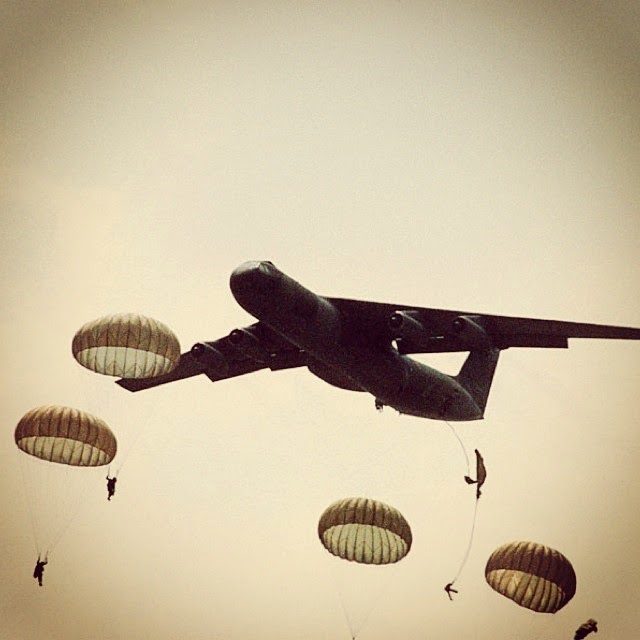 These guys are heroes. #airborne #army #military http://depl.me/A5a7q (reupload with pic)