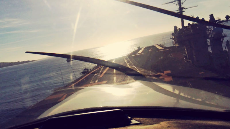 This Pilot Made An Approach To A Supercarrier In A Piper Like a Boss