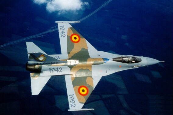 Stunning image of a F-16 with a Spitfire painted on. Image courtesy of http://www.voodoo-world.cz/falcon/info.html