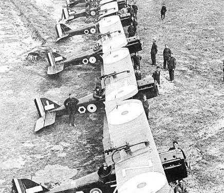 S.E.5a fighters of 85 Squadron, RAF, in 1918.