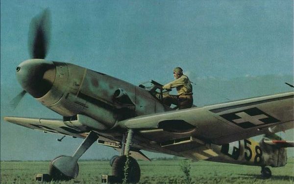 Hungarian pilot getting into his Bf-109F.