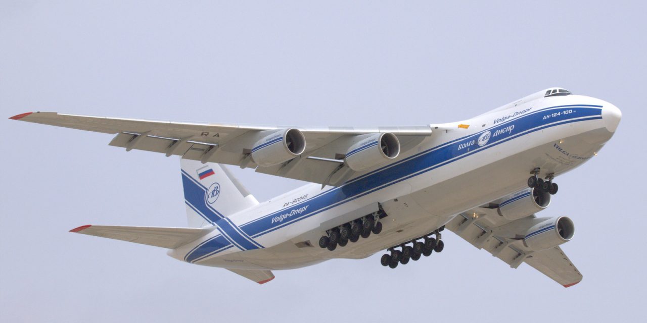 A Volga-Dnepr Antonov An-124-100 comes in for a landing at CYWG / Winnipeg.