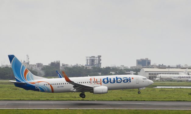 Flydubai Boeing 737-800 A6-FDK Lands at Dhaka Airport (DAC/VGZR)