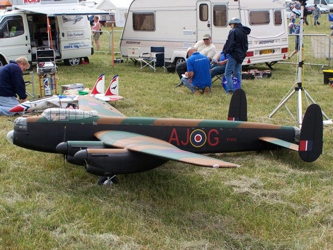 We’d all like a model aircraft, but I’d really like this one…designed and hand built by a fellow fanatic! 🙂