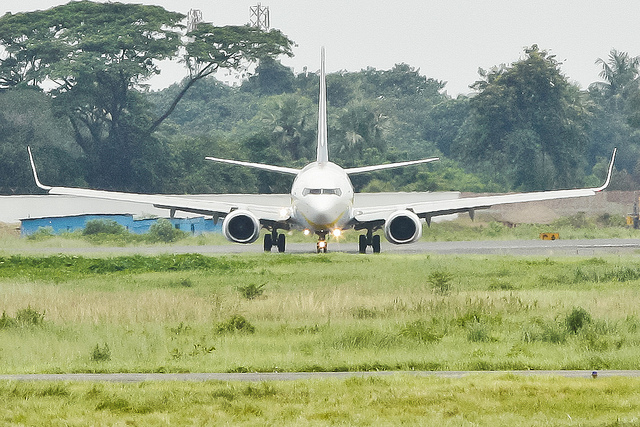 Jet Airways Boeing 737-85R ( VT-JGU ) taxiing at Hazrat Shahjalal International Airport, Dhaka – VGZR